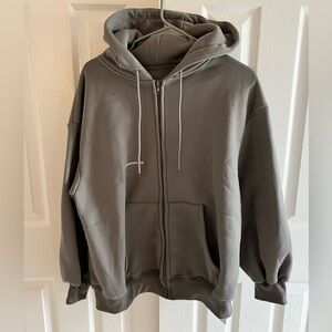 SHEIN dazy one size brand new 
Women sweatshirt